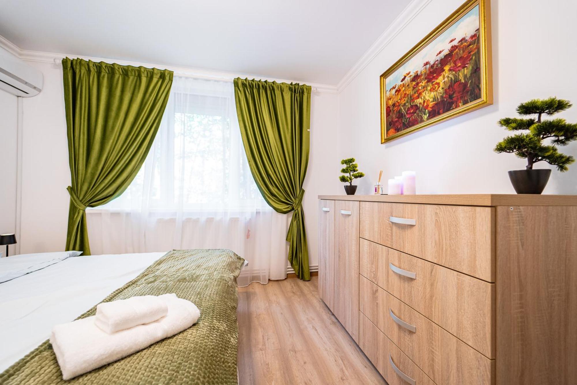 Cozy Chr 1 - By Openhouse